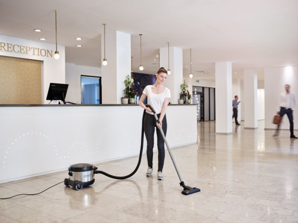 Nilfisk Gewerbesauger VP930 HEPA BASIC EU