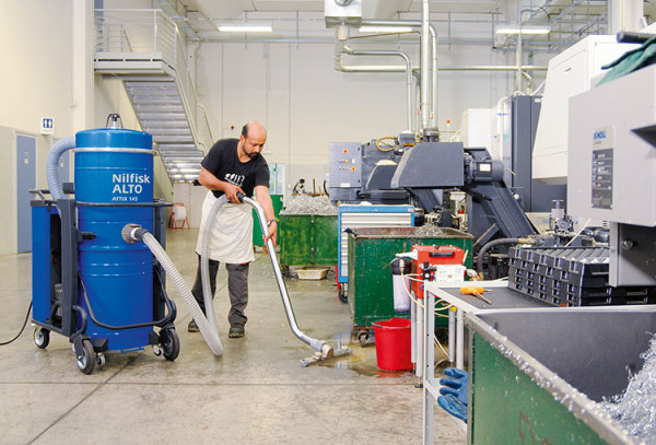 Nilfisk Industriesauger ATTIX 145-01