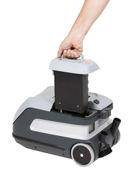 Nilfisk Gewerbesauger VP600 Battery Akkutausch